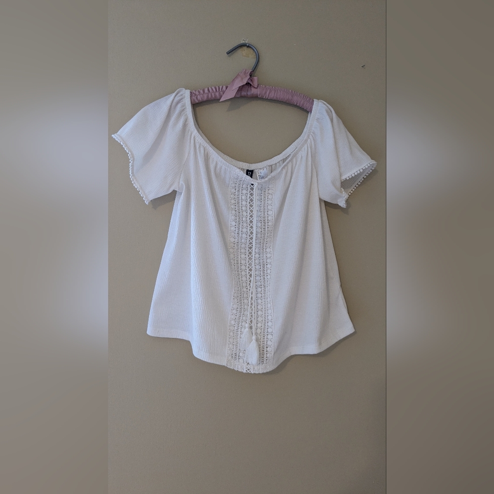 H&M White Lace Detail Off-Shoulder Blouse